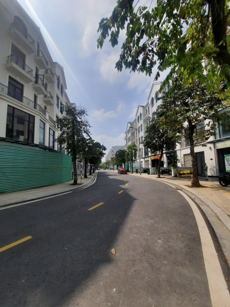 Đi đến slide 7