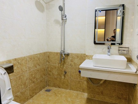 Chính chủ bán Nhà Ngọc Thụy - Long Biên - Ngõ thông - Ô tô ngủ trong nhà - có thang máy