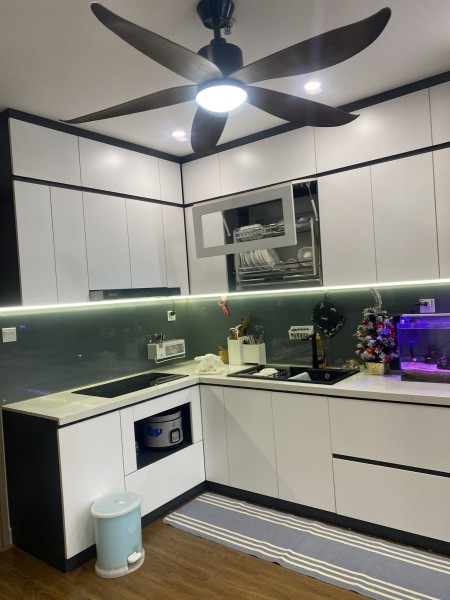 Cần bán căn hộ 1N+1 43m2 full đồ đẹp view nội khu tòa S1 Vinhomes Smart City 2.050 tỷ bao phí