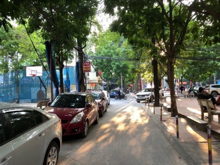 Nguyễn Tuân trung tâm - Lô góc 3 thoáng - OTO tránh - Kinh doanh đỉnh - 42M2 - 4 Tầng - Nhỉnh 12 tỷ