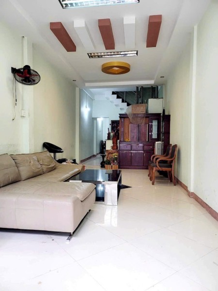 Bán nhà đường Hoàng Quốc Viêt, thành phố Quy Nhơn, Bình Đinh