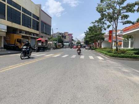 Đi đến slide 4