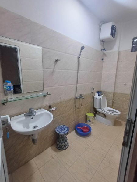 Chuyển lên chung cư bán nhà Thụy Khuê, DT 36M, 5T, ba gác đỗ cửa, nhà mới, 4.65 tỷ