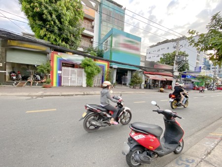 Đi đến slide 4
