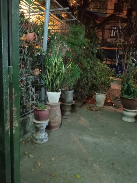Chính chủ bán nhà khu Tân Mai, quận Hoàng Mai. Ô tô vào nhà, đỗ cửa ngày đêm.