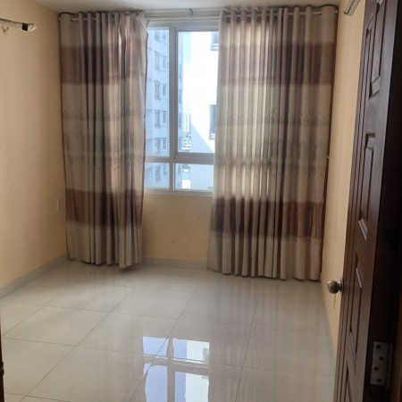 Cho thuê căn hộ Bông Sao Lô B Quận 8, DT : 78 m2, 2PN, 2WC, Giá : 7.5 triệu/tháng