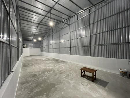 Chính chủ em cần cho thuê kho tại Trâu Quỳ, Gia Lâm, Hà Nội.