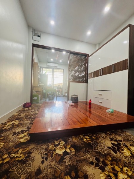 Bán nhà CCMN, siêu phẩm dòng tiền, thang máy, 2 thoáng, 45M2, 6 tầng, 6.8 tỷ