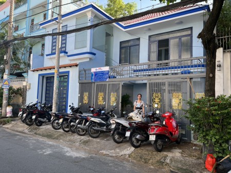 Cho thuê văn phòng địa chỉ: 01 Đường A, P. Phú Thạnh, Q. Tân Phú