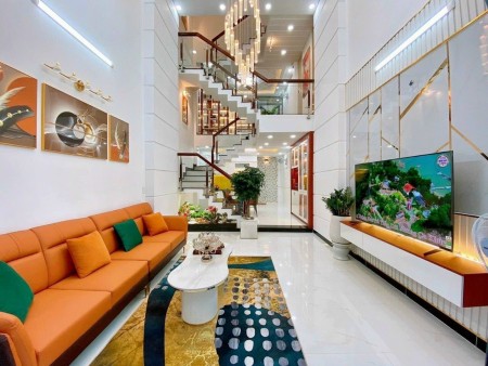 Bán nhà Lê Văn Thọ 4.2x25m Trệt 3 lầu giá 7.5 tỷ xe hơi đậu trong nhà