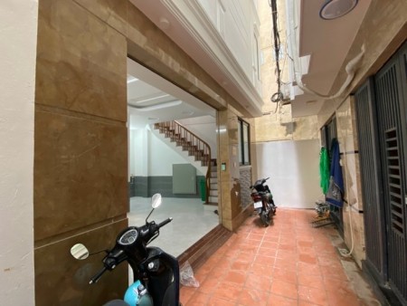 Đi đến slide 4