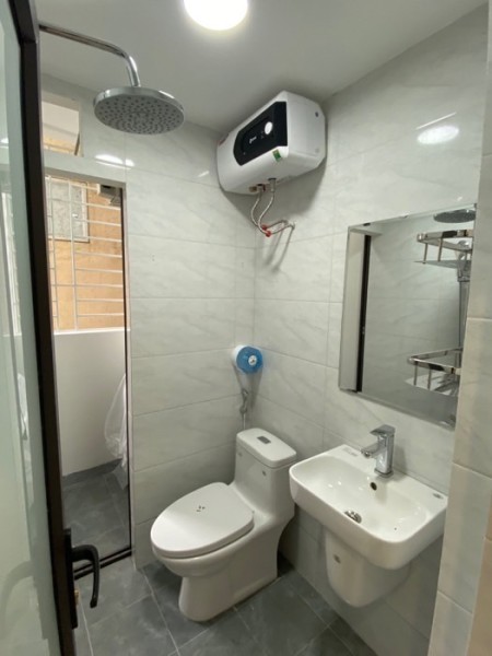 Bán nhà Hồ Tùng Mậu gần ga Cầu Diễn, 45M2, 9 phòng khép kín, 7.5 tỷ