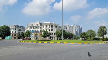 Đi đến slide 2