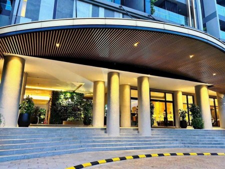 Bán căn hộ cao cấp Full nội thất siêu vị trí MT đường lớn trung tâm quận1 3PN -116m2 giá chỉ từ 9 tỷ