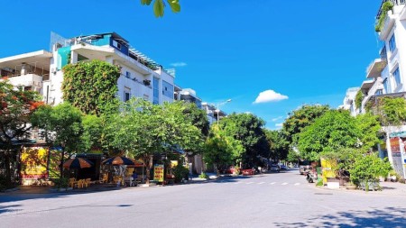Siêu lô góc thang máy xịn - view vườn hoa - trục kinh doanh KĐT Văn Phú.
