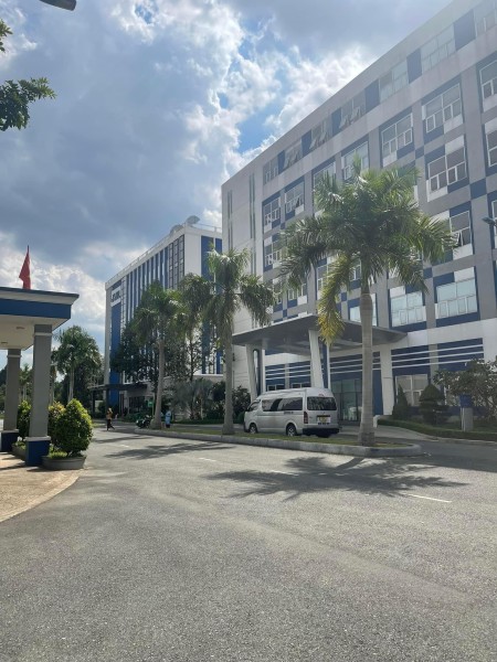 Công ty cần cho thuê nhà xưởng cao tầng (tổng diện tích hơn 2700 m2).
