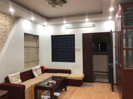 Cần cho thuê gấp Căn Hộ Khánh Hội Quận 4, Dt : 78 m2, 2PN, Có Đầy Đủ Nội Thất, Giá : 9 tr/th