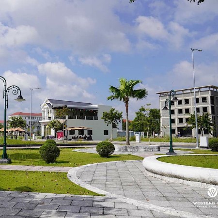 Đi đến slide 4