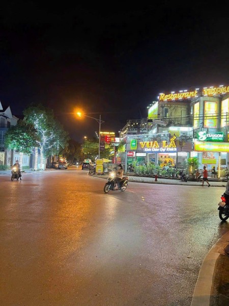 Đi đến slide 4