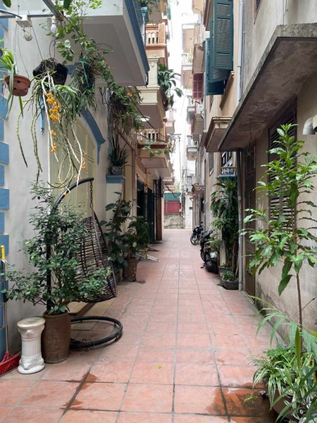 Bùi Xương Trạch – Thanh Xuân – Lô góc nét căng – ô tô đỗ cửa – Ngõ rộng – Nhà đẹp ở luôn.