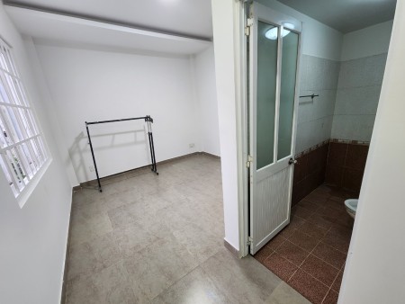 Cho thuê NNC (3PN-15Tr ) tại P. Hiệp Bình Chánh, Thủ Đức – Gần KDC Sông Đà