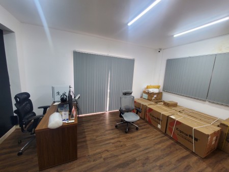 Văn phòng cho thuê sàn 25m2 đường Đinh Công Tráng, Quận 1