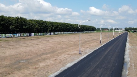 Cần bán 200m2 sẵn 100m2 thổ cư sổ sẵn, sang tên công chứng trong ngày