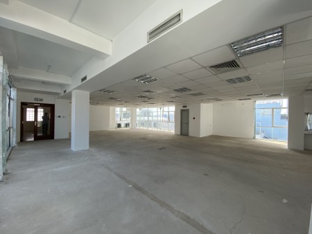 Văn phòng cho thuê tòa nhà Savista Ung Văn Khiêm quận Bình Thạnh 180m2- 67tr/tháng