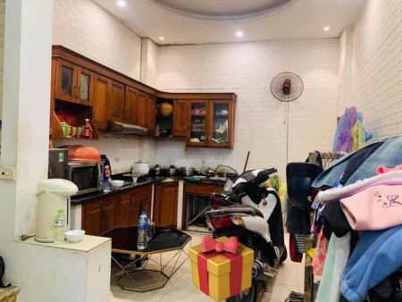 Cực hót! Mặt phố Hồ Đắc Di, kinh doanh tấp nập, 4 tầng, 42m2, 12,9 tỷ có TL