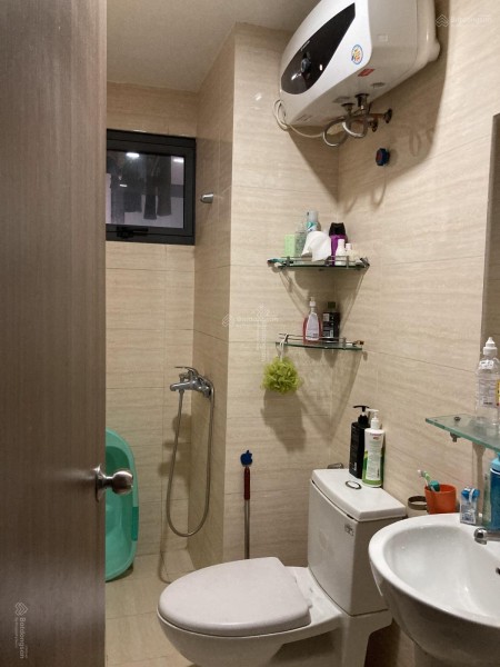 Cho thuê căn hộ 63m2 Helios Tower 75 Tam Trinh full nội thất chỉ 11tr, vào ở ngay, MTG