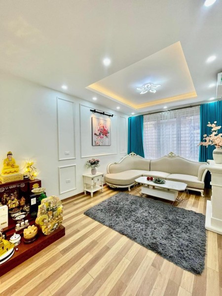 Một nhà ra phố. Cực rẻ âu cơ, 38m2, 5 tầng, chỉ 4,9 tỷ có TL