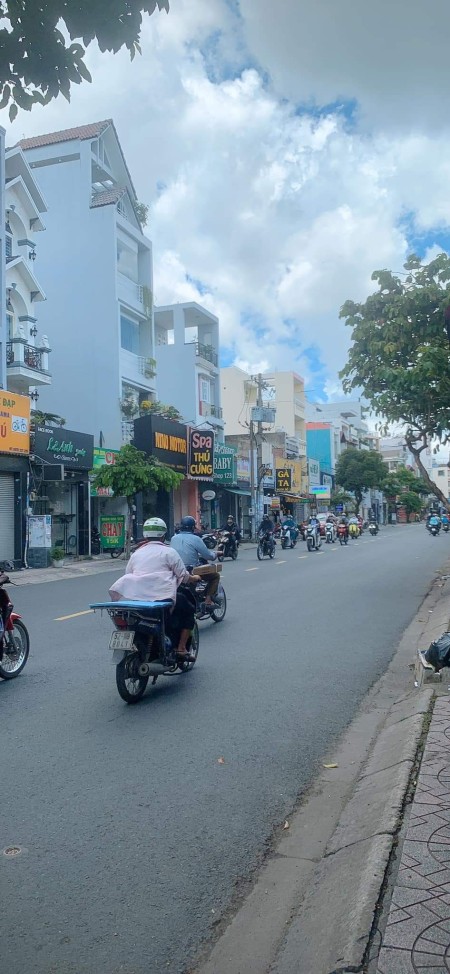 Đi đến slide 4