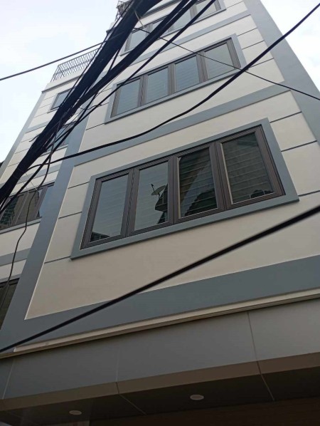 Nhà phân lô 4 căn Bùi Xương Trạch, 52m2. Chủ xây dựng rất chất lượng, như thể để ở cho gia đình