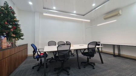 Đi đến slide 8