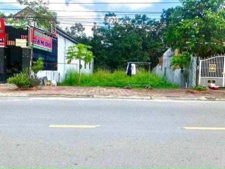 Bán gấp trong tháng lô mặt tiền Nguyễn Văn Khạ 500m2 sẵn 100m2 thổ cư giá 6,2 tỷ LH 0774946669