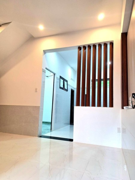 Bán nhanh trả nợ, nhà Trần Cao Vân, Đà Nẵng, 2 tầng, 50m2, nhỉnh 2 tỷ