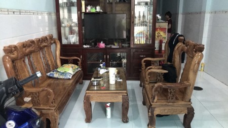 Bán nhà mặt tiền khu VIP Phước Bình Quận 9 - 108M2 giá 7.1 tỷ