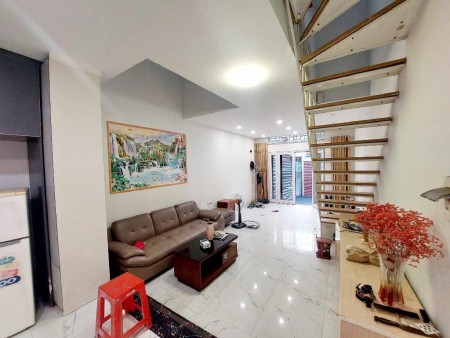 Bán gấp nhà trước Tết, nhà phố Lê Dương, 52m2, ô tô đỗ cửa chỉ 2.x tỷ 0368 597657