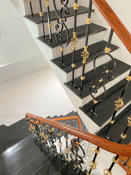 Bán đất tặng Nhà, Bình Hòa – Thanh Oai 31m2, 5 TẦNG THOÁNG ĐẸP, chỉ 2.25 tỷ 0368 597 657