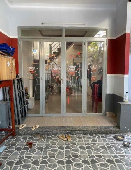 Bán gấp nhà 1 trệt 1 lầu P.Ngọc Hiệp, Nha Trang.Dtich: 85,6m2 (full thổ). Đường xe máy, có khúc