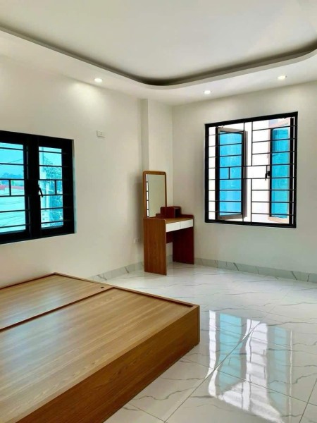 Bán nhà Thanh Lãm gần bến xe Yên Nghĩa Hà Đông vào ở ngay full đồ