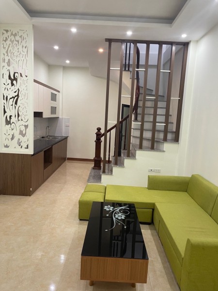 Cần bán nhà mặt phố Yên Nghĩa, Hà Đông 30m2, 4 tầng, 2.3 tỷ.