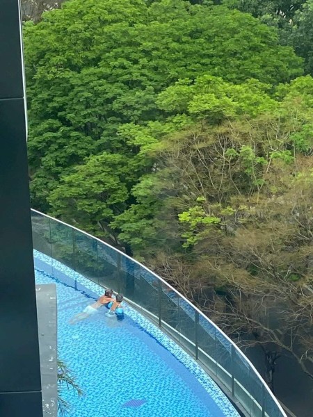 Đi đến slide 8