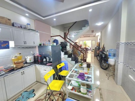 Nguyễn Kiệm - Khu Vip Nội Bộ, Dân Trí Cao - An Ninh - Nhà 4 Tầng - Hẻm Xe Hơi Thông, Sát Mặt Tiền