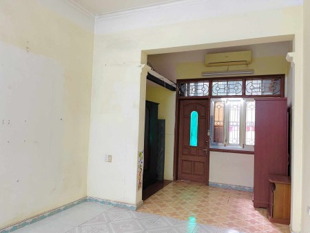 Bán nhà Quang Trung Hà Đông, diện tích 50m2 5.x tỷ