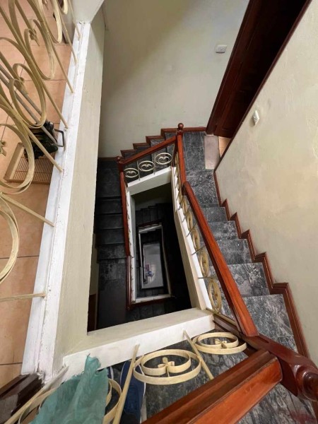Phân lô oto tránh, gara ô tô ngõ thông kinh doanh đỉnh, nhà đẹp dân xây chắc chắn giá 9,8 tỷ