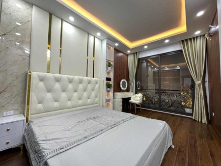 Siêu phẩm phân lô có 102 đỉnh cao, nội thất đỉnh cao, giá 5.8 tỷ