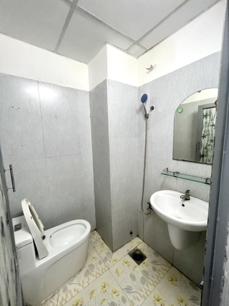 Phòng Dương Quảng Hàm - Gần ĐHCN
