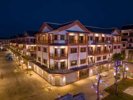 Đi đến slide 8