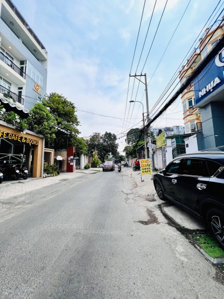 BÁn gấp. 1 Lô Duy Nhất - Đất Linh Trung - gần Hoàng Diệu - ô tô tận nơi - 77m2 - 3,7 tỷ còn TL